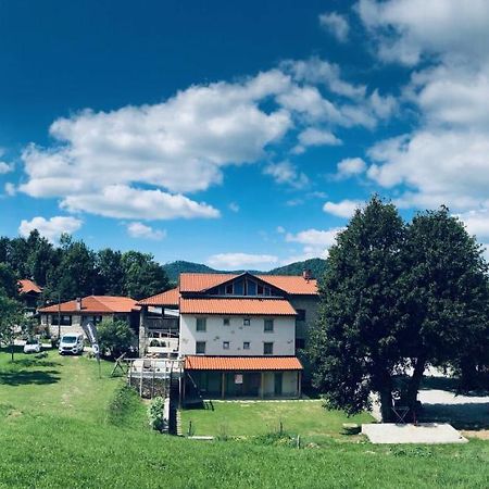 B&B Mad Mountain Robidisce Eksteriør billede