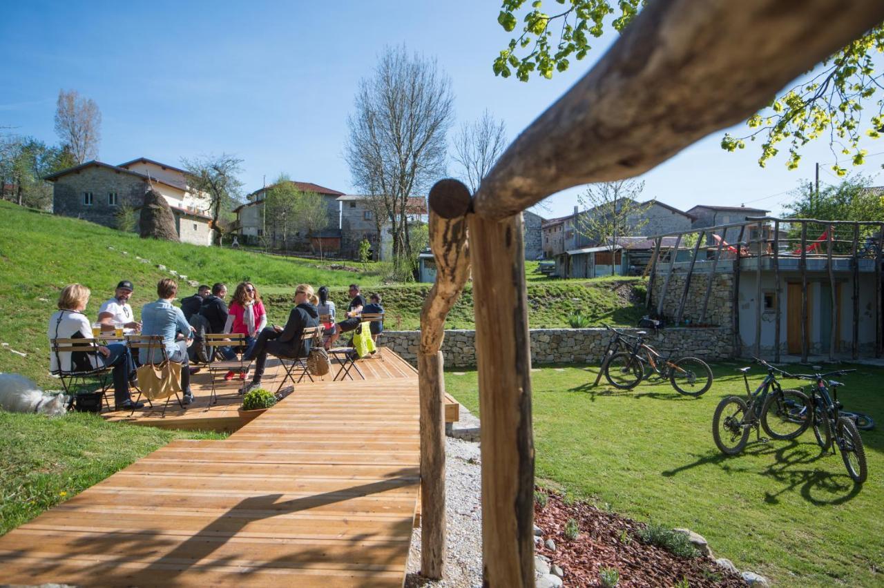 B&B Mad Mountain Robidisce Eksteriør billede